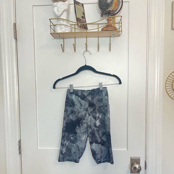 3 Pack High Waisted 7’’ Biker Shorts - Picture 7 of 8